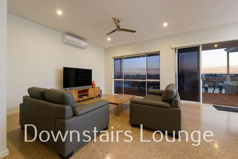 32 Corella Court - Gold Coast 4U 1