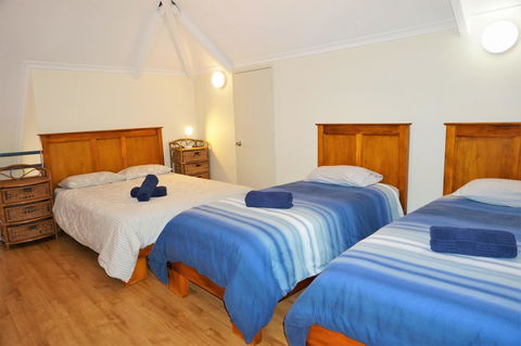Osprey Holiday Village Unit 119 - Gold Coast 4U 8