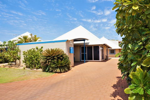 Osprey Holiday Village Unit 119 - Gold Coast 4U 0