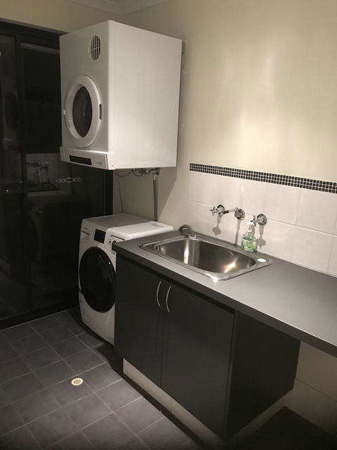 THE SANCTUARY LUXURY HOLIDAY HOME - Gold Coast 4U 28