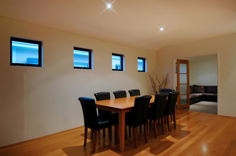 THE SANCTUARY LUXURY HOLIDAY HOME - Gold Coast 4U 20