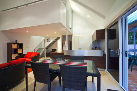Osprey Holiday Village Unit 103 2 Bedroom - Gold Coast 4U 0
