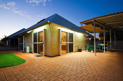 Osprey Holiday Village Unit 103 2 Bedroom - Gold Coast 4U 12