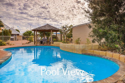 Osprey Holiday Village Unit 103 2 Bedroom - Gold Coast 4U 14