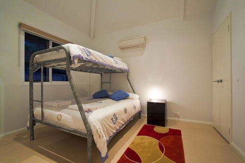 Osprey Holiday Village Unit 103 2 Bedroom - Gold Coast 4U 8
