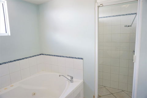 Osprey Holiday Village Unit 120 - Plenty Of Room For A Large Family - Gold Coast 4U 12