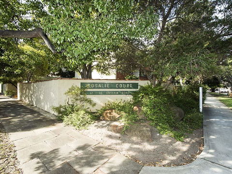 Rosalie 13 - Accommodation Gold Coast 18