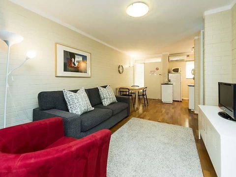 Rosalie 13 - Accommodation Gold Coast 8