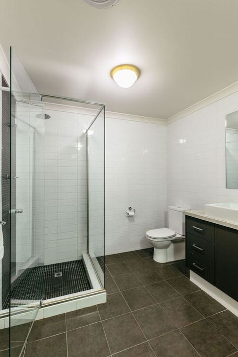 Wray Callan Apartments - Accommodation Gold Coast 2
