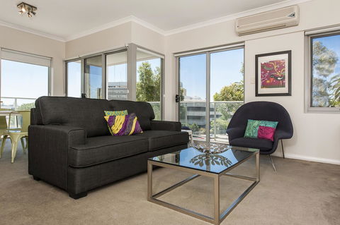 Hay WP - Accommodation Gold Coast 1