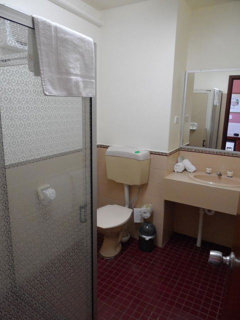 Clifton Motel & Grittleton Lodge - Gold Coast 4U 19