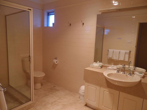 Clifton Motel & Grittleton Lodge - Gold Coast 4U 29