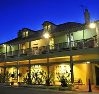 Clifton Motel  Grittleton Lodge - Gold Coast 4U