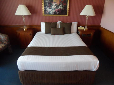 Clifton Motel & Grittleton Lodge - Gold Coast 4U 12