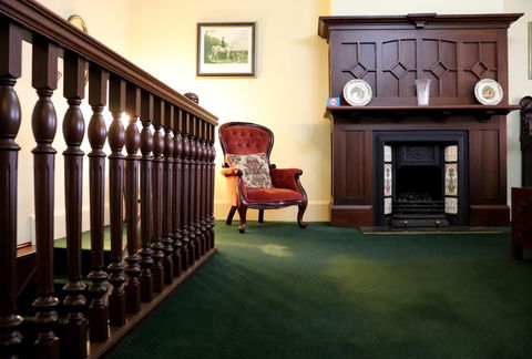 Clifton Motel & Grittleton Lodge - Gold Coast 4U 7