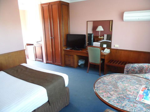Clifton Motel & Grittleton Lodge - Gold Coast 4U 21