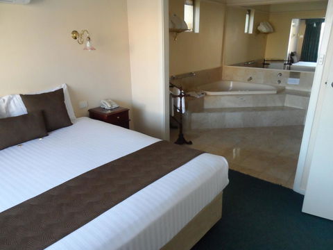 Clifton Motel & Grittleton Lodge - Gold Coast 4U 27