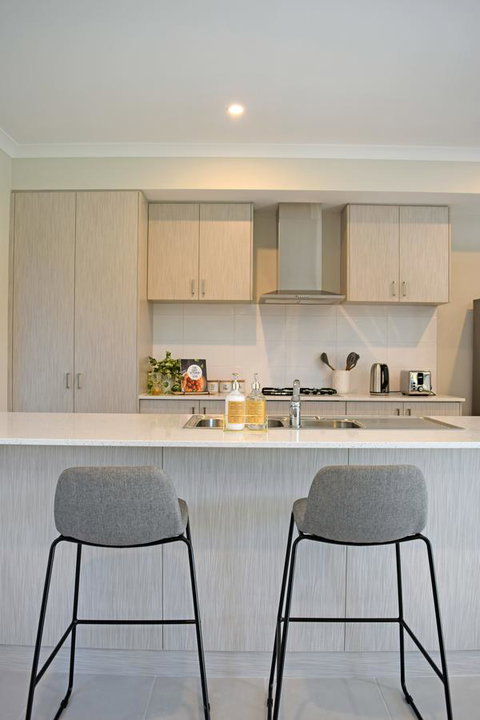 The Kingsleyâ€™s Place â€“ Piara Waters - Accommodation Gold Coast 2