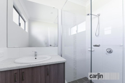 The Kingsleyâ€™s Place â€“ Piara Waters - Accommodation Gold Coast 15