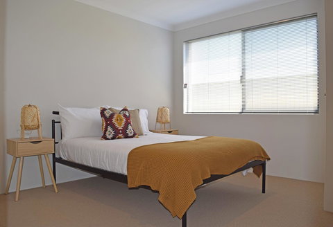 The Kingsleyâ€™s Place â€“ Piara Waters - Accommodation Gold Coast 7