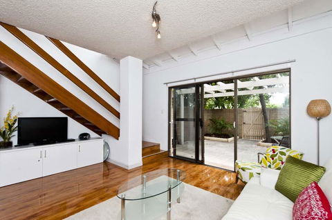 Heart Of Subiaco - Accommodation Gold Coast 1