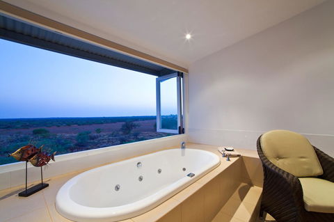 Osprey Holiday Village Unit 104 - Gold Coast 4U 17