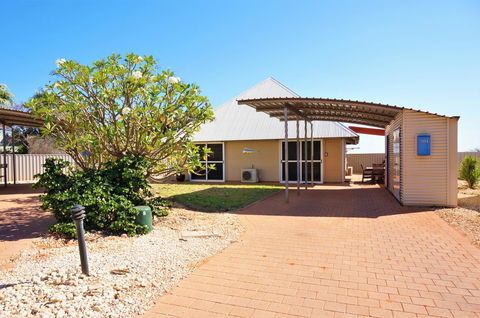 Osprey Holiday Village Unit 104 - Gold Coast 4U 0