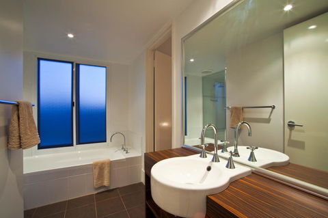 Osprey Holiday Village Unit 104 - Gold Coast 4U 11