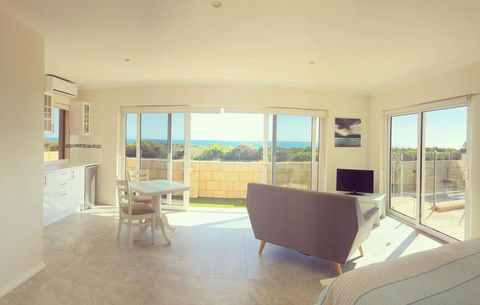 Ocean Reef Vista - Gold Coast 4U 9