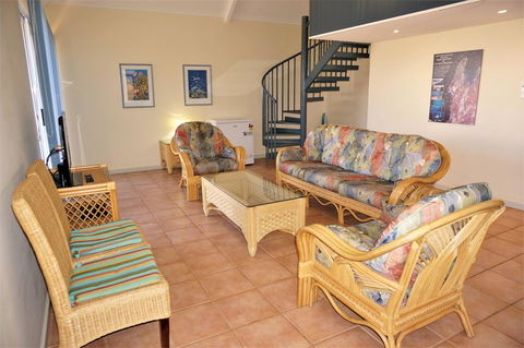 Osprey Holiday Village Unit 102 - Gold Coast 4U 2