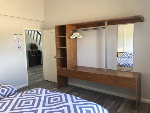 Barnville@Bremer - 1 Gold Coast 12