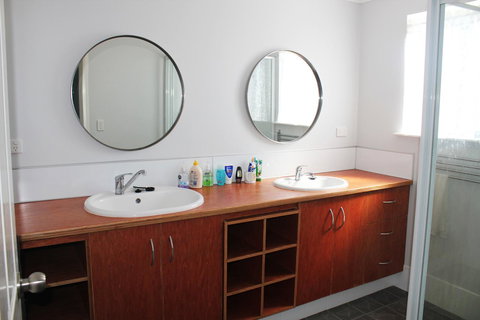 Barnville@Bremer - 1 Gold Coast 6