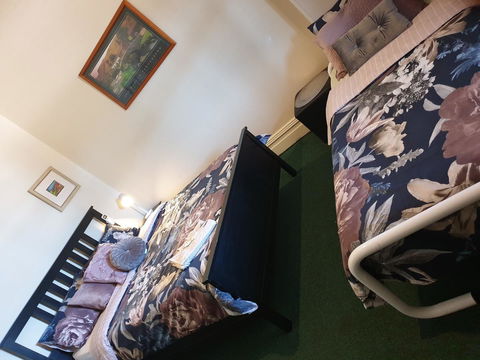 Junction Hotel Moora - Accommodation Gold Coast 2