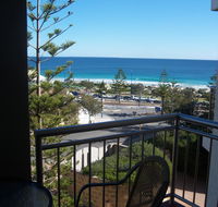 Scarborough - Oceanview 2 bed 2 bathroom Apartment - Gold Coast 4U