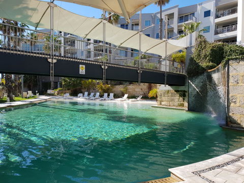 Scarborough - Oceanview 2 Bed, 2 Bathroom Apartment - Gold Coast 4U 9