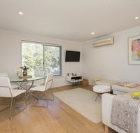 Cottesloe Beach Pines Apartment - Gold Coast 4U