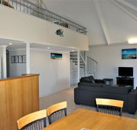 Osprey Holiday Village Unit 108 - Ideal apartment for a family of 6 - Gold Coast 4U