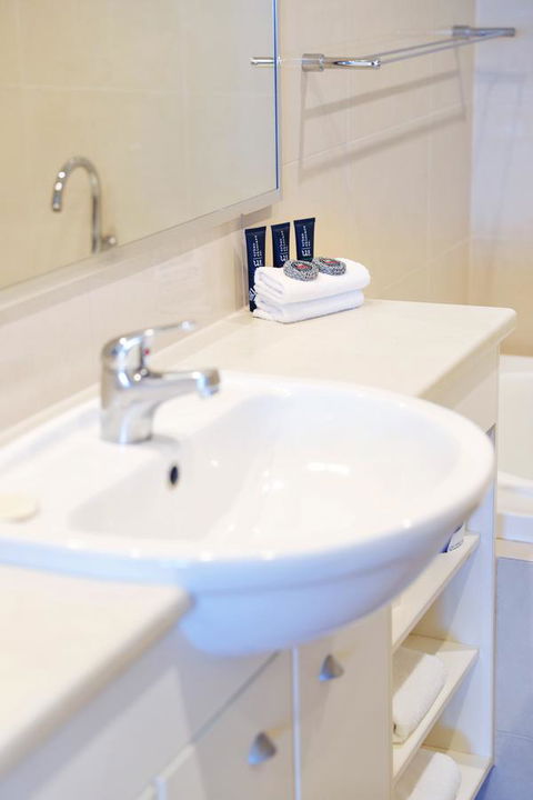 Bunbury Hotel Koombana Bay - Gold Coast 4U 9