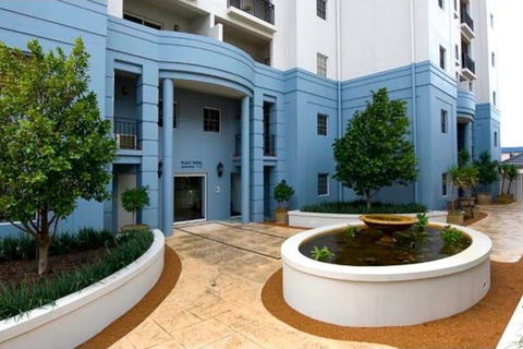 Colin St Apartment - Accommodation Gold Coast 5