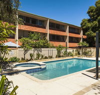 Rosalie 35 - Gold Coast 4U