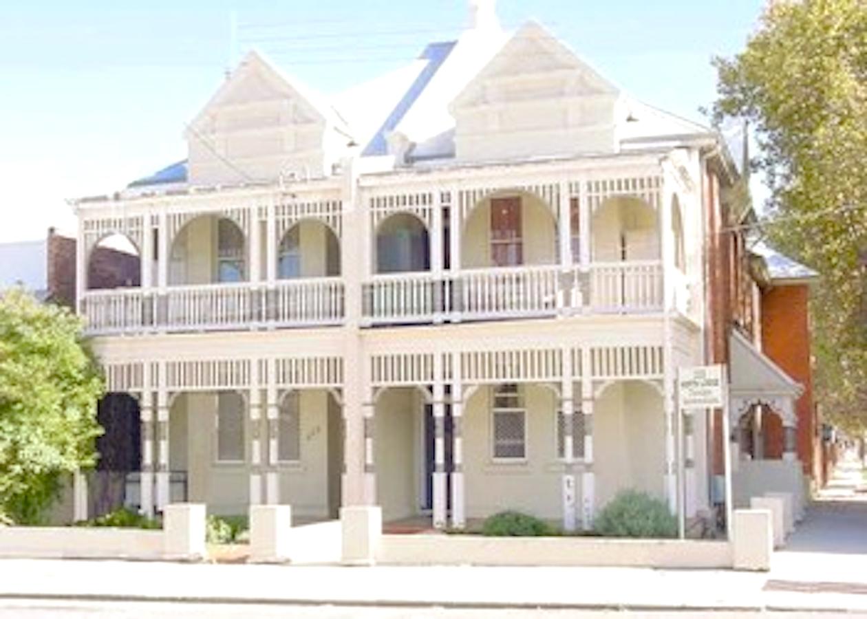 Perth WA Gold Coast 4U