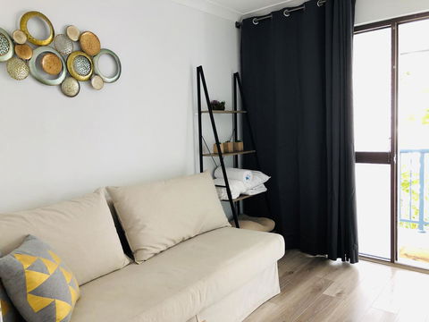 West Beach Lagoon 221 - Stylish Apartment! - Gold Coast 4U 2