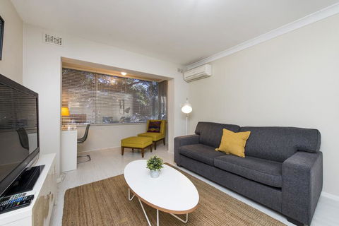 Townshend Rd - Accommodation Gold Coast 41