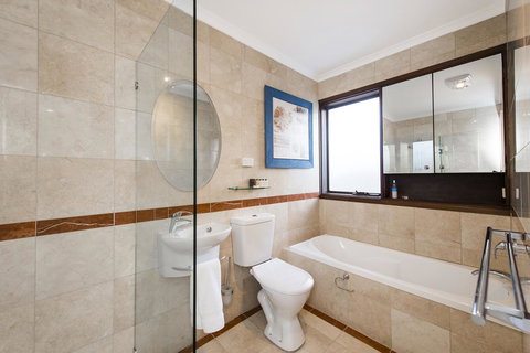 North Beach BnB - Accommodation Gold Coast 17