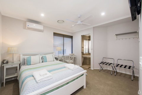 North Beach BnB - Accommodation Gold Coast 8