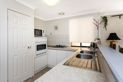 Scarborough Villa On Duke - Gold Coast 4U 26