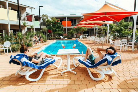 Onslow Beach Resort - Accommodation Gold Coast 2