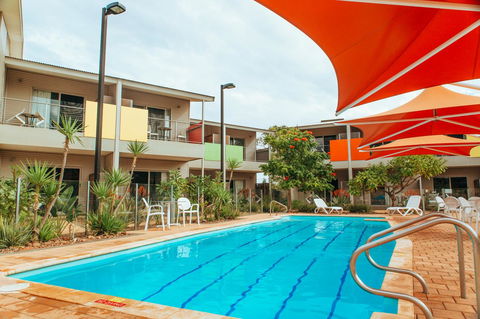 Onslow Beach Resort - Accommodation Gold Coast 1