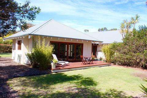 Moana Spa Villas - Prime Yallingup Location - Accommodation Gold Coast 0