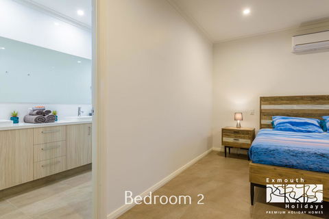 20 Madaffari Drive - Gold Coast 4U 10
